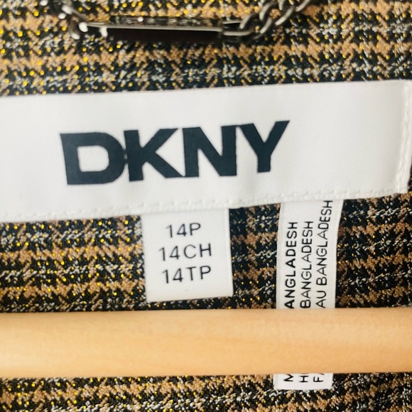 DKNY Women's Tan Blazer - Picture 8 of 9